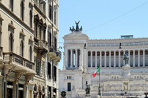 Amazing Piazza Venezia Suites
