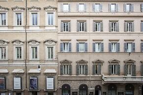 Amazing Piazza Venezia Suites