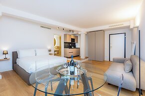 Amazing Piazza Venezia Suites