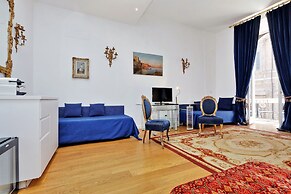 Amazing Piazza Venezia Suites