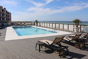 Palm Beach Club by Surfside VR