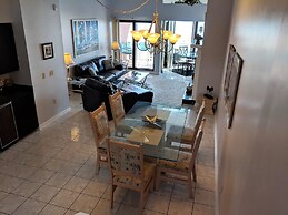 Palm Beach Club by Surfside VR