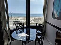 Palm Beach Club by Surfside VR