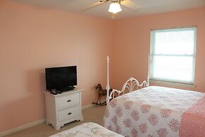 Deep Water Cove by Surfside VR