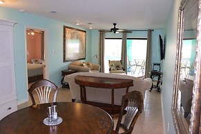 Deep Water Cove by Surfside VR