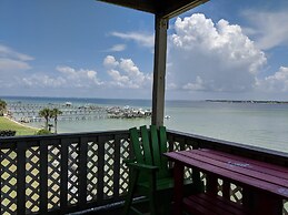 Baywatch by Surfside VR