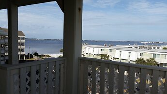 Baywatch by Surfside VR