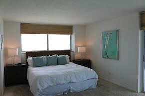 Tristan Towers by Surfside VR