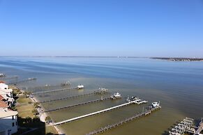 Tristan Towers by Surfside VR