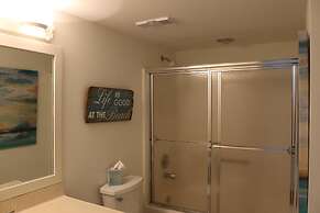 Tristan Towers by Surfside VR