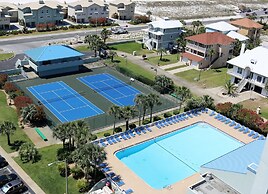 Tristan Towers by Surfside VR