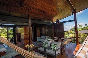 Ecolirios Boutique Hotel & Villas