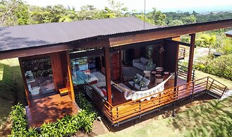 Ecolirios Boutique Hotel & Villas