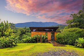 Ecolirios Boutique Hotel & Villas