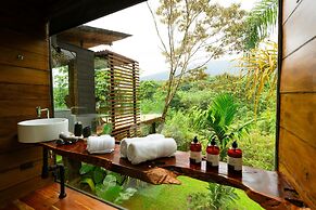 Ecolirios Boutique Hotel & Villas