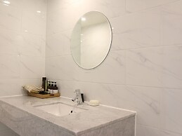 Brown dot Hotel Palyong