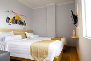 Central Front One Inn Jakarta Airport