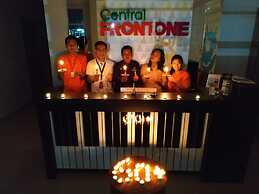 Central Front One Inn Jakarta Airport