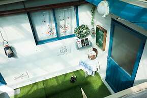 Janice's Traditional House