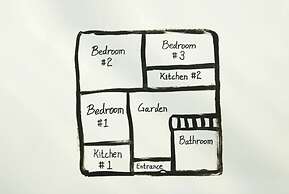 Janice's Traditional House