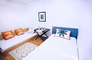 Janice's Traditional House