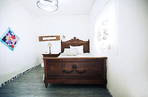 Janice's Traditional House