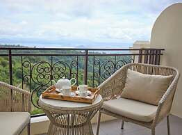 Twin Lakes Hotel - near Tagaytay