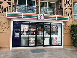 Atlantis Condo Resort