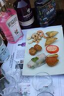 The Moon and Sixpence Garden Guest House