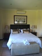 The Moon and Sixpence Garden Guest House