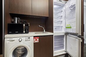 Western Bay Marina Hotel