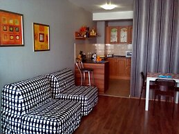 Greek Rooms in the City Center