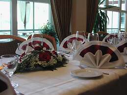 Gasthaus-Pension Zum Kreuz