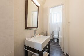 ALC Breathtaking View of the Acropolis