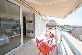 ALC Best View in Athens