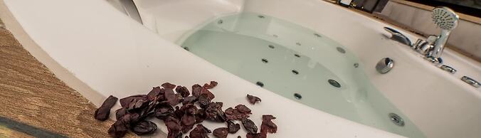 Gillham Vineyard Hotel - Adults Only