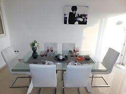 Top Residence in Eilat Terrace with Hot Tub