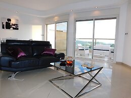 Top Residence in Eilat Terrace with Hot Tub