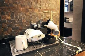 The Nap Tsim Sha Tsui