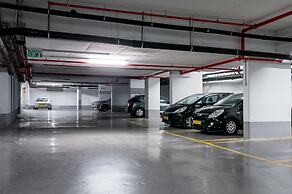 Best Location New Apt Full Amenities