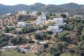 Ilios Village