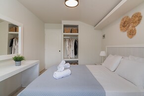 Alykes View Apartments