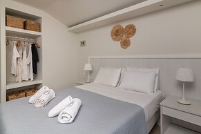 Alykes View Apartments