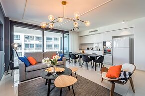 Front of Beach - Trumpeldor Street