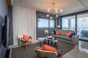 Front of Beach - Trumpeldor Street