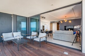 Front of Beach - Trumpeldor Street