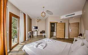 Elaia Thermal & Spa Hotel