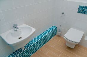 Modern History Apartments