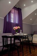 Modern History Apartments