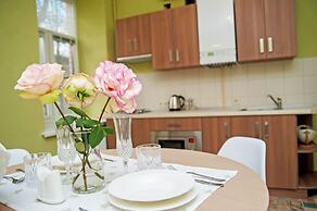 Modern History Apartments